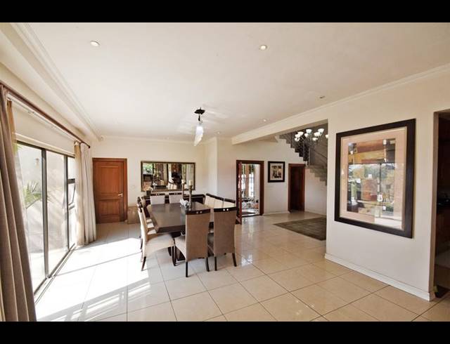 3 BEDROOM HOUSE FOR SALE IN MOUNTAIN VIEW